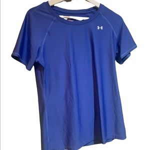 Women’s Under Armour Fitted Size M heat heat short sleeve shirt